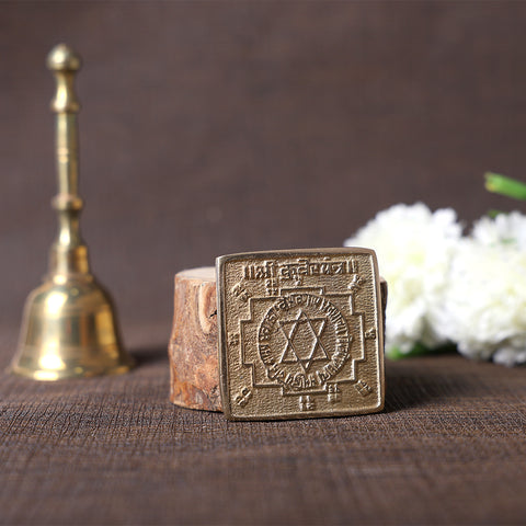 Asht Dhatu Shree Kuber Yantra for wealth, prosperity, financial stability, business growth, and success placed for daily worship and vastu benefits. India’s Largest Pooja Accessories Brand – www.satvikstore.in