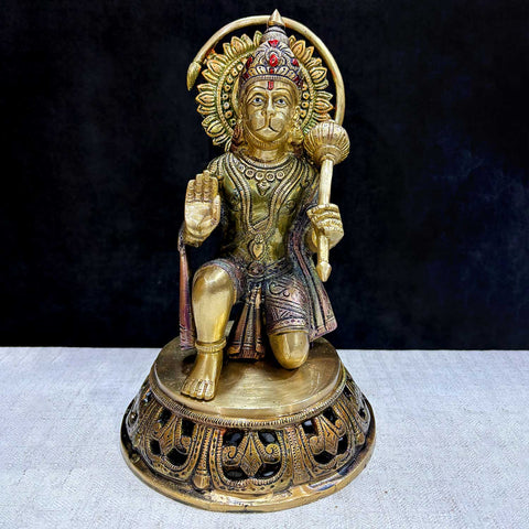 "10.6 Inch Brass Hanuman Idol – Protector of Courage and Faith" is a stunningly detailed representation of Lord Hanuman, the embodiment of strength, devotion, and unwavering courage. India's Largest Puja Accessories Brand - Satvik No. 1 Brass Idol Collection 