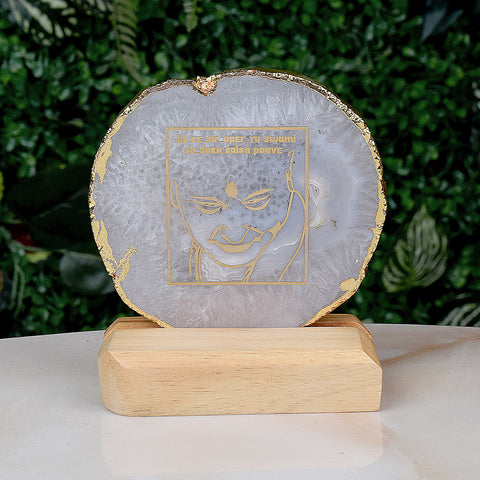 Guruji Agate Stone Stands showcasing beautifully polished agate stones on elegant bases, ideal for spiritual and decorative use. India’s Largest Pooja Accessories Brand – www.satvikstore.in