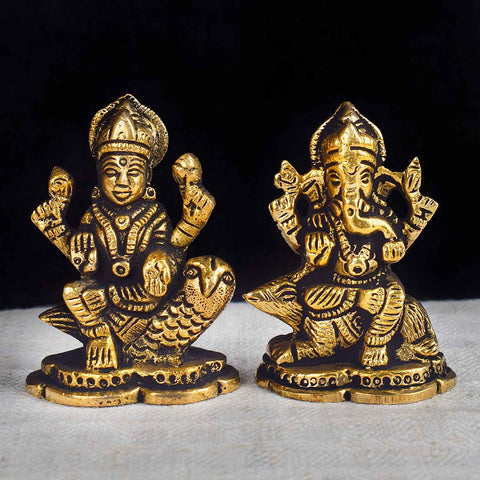 2.6 Inch Majestic Brass Lakshmi Ganesha Idol – Perfect Car Dashboard Statue for Prosperity, Blessings, and Divine Vibes. No.1 Brass Idol Store www.satvikstore.in 